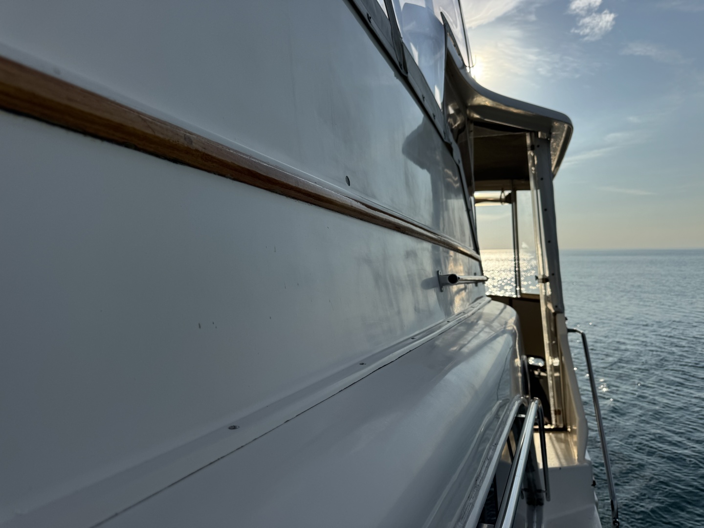 1985 Ocean Yachts 46 Sunliner