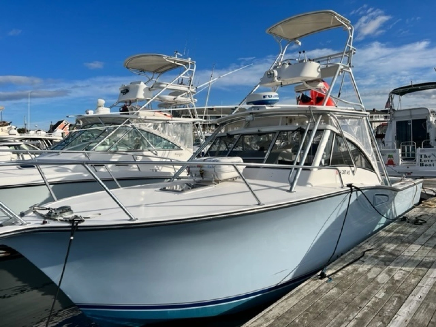 2000 Albemarle 305 Express Fisherman, photo 1 of 52