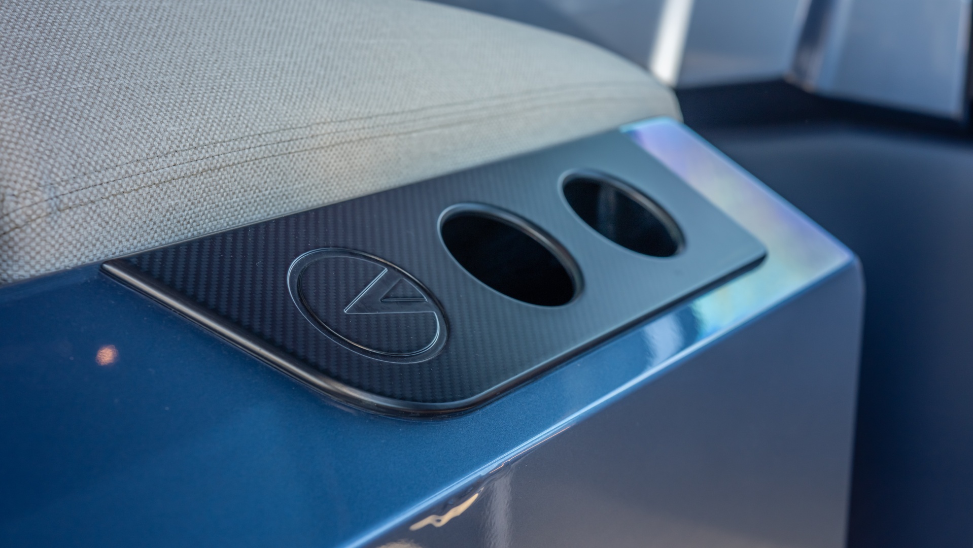 2026 Vanquish Yachts VQ70