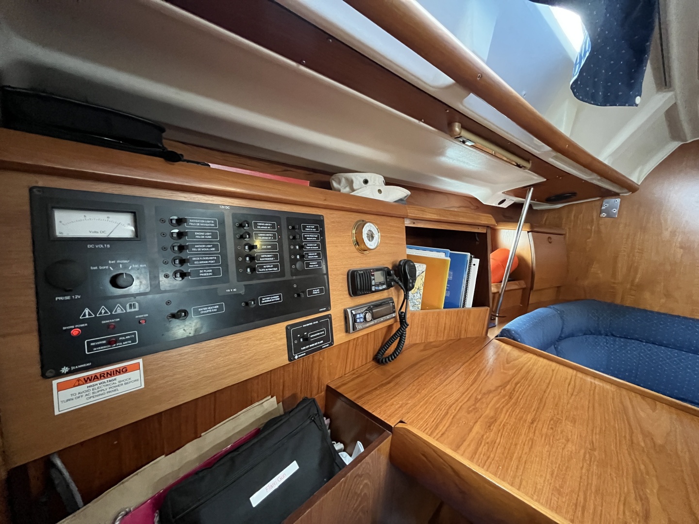 38ft Jeanneau Yacht For Sale 38ft Jeanneau Yacht For Sale