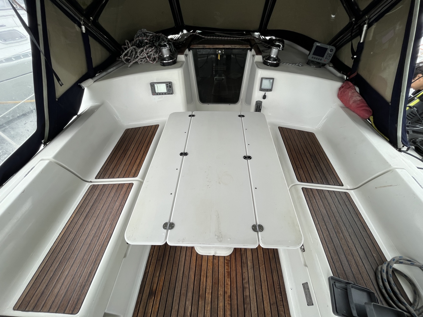 2002 Jeanneau Sun Odyssey 40