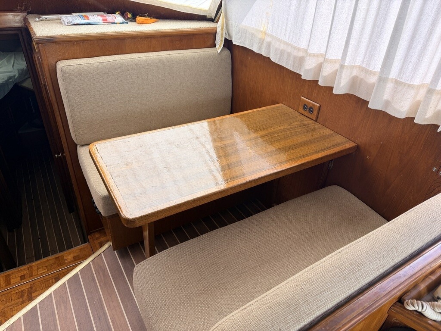 1984 Egg Harbor Sedan
