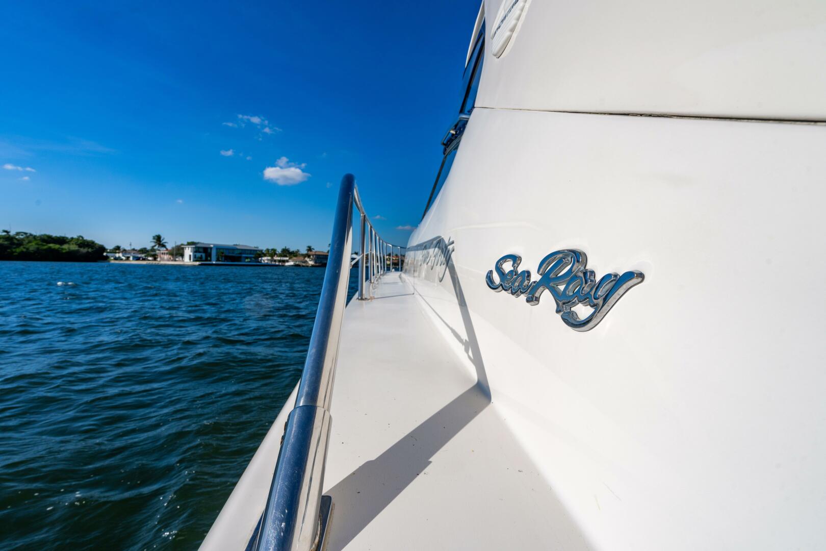 2001 Sea Ray 540 Sundancer
