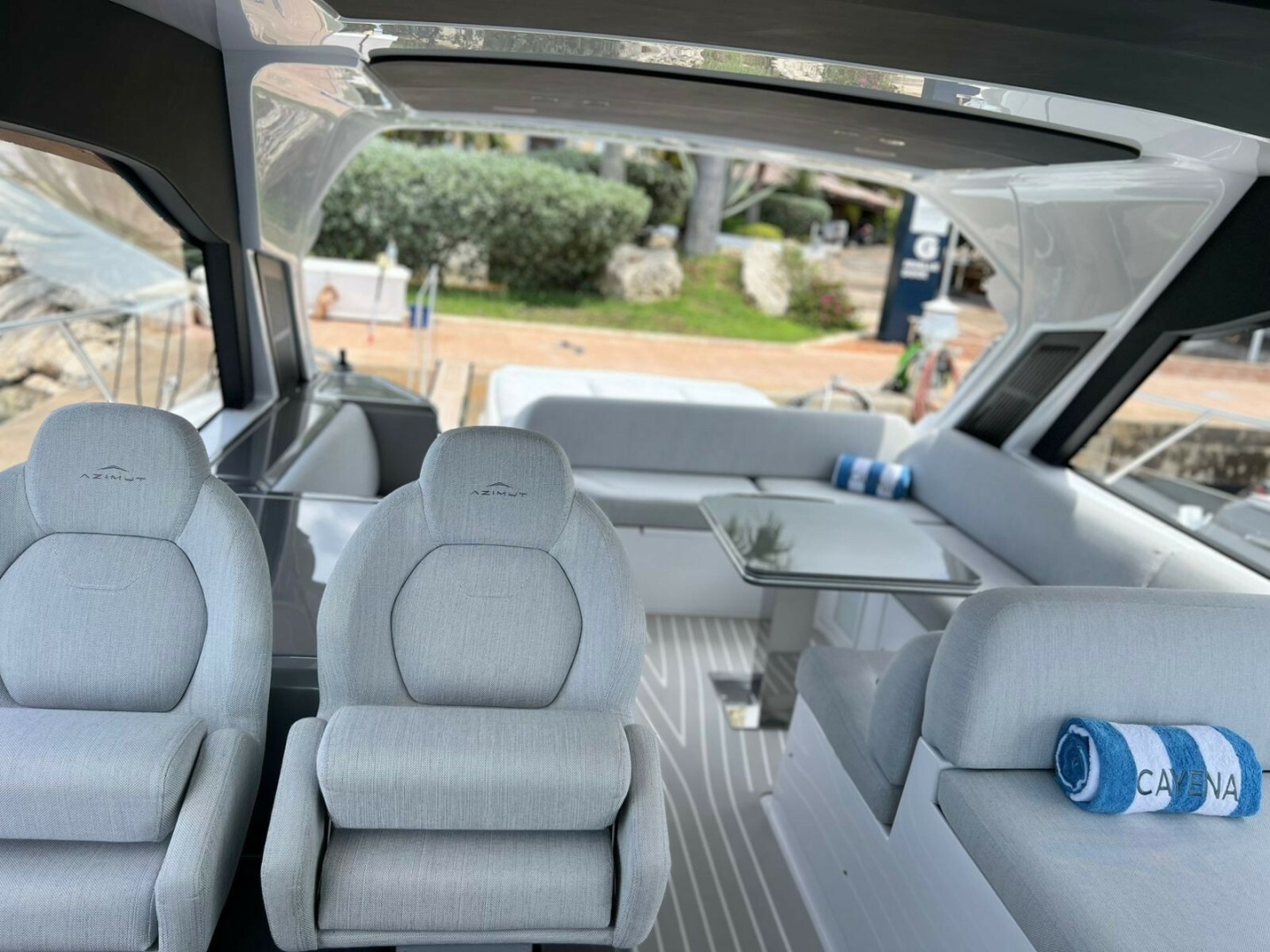 2025 Azimut Atlantis 51