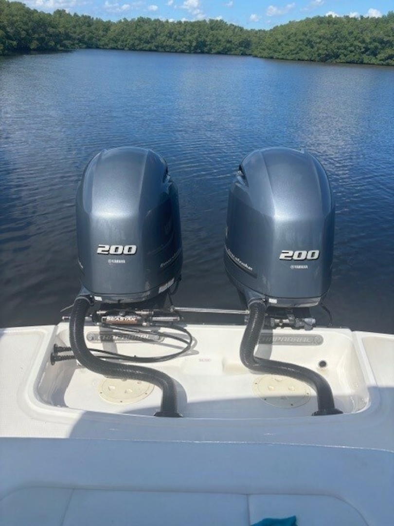 28ft Chaparral Yacht For Sale