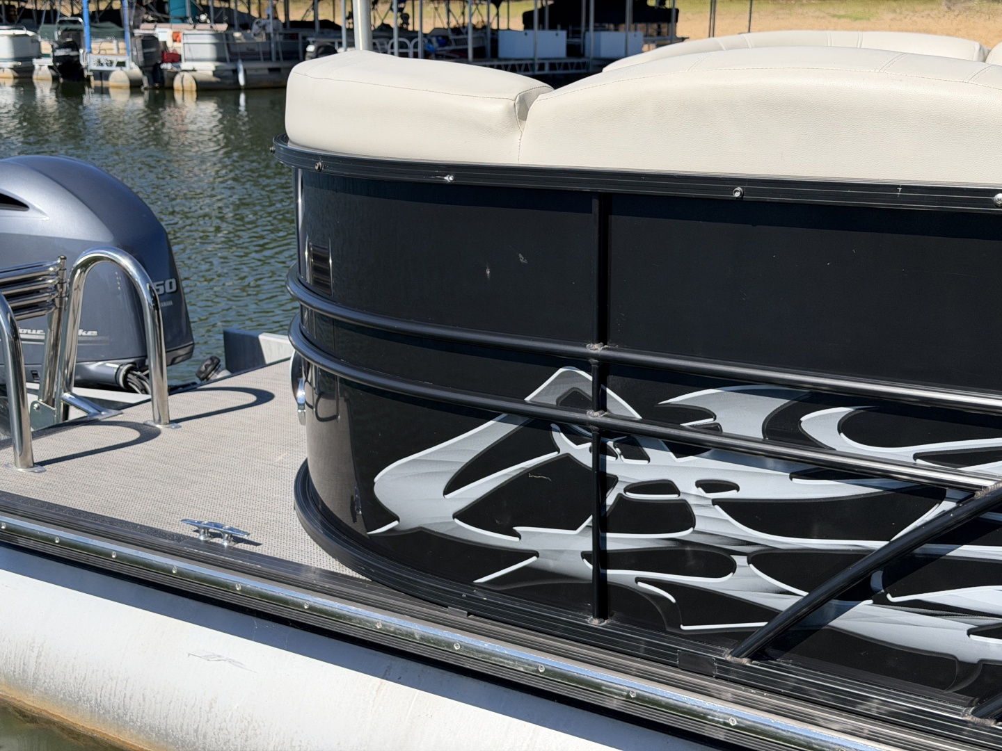 24ft Starcraft Yacht For Sale 24ft Starcraft Yacht For Sale
