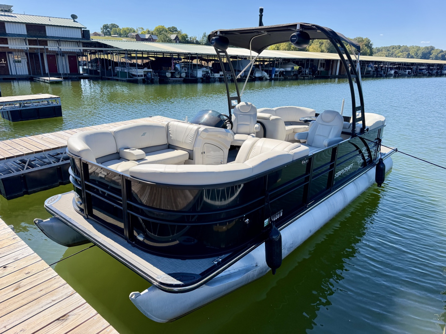 24ft Starcraft Yacht For Sale 24ft Starcraft Yacht For Sale