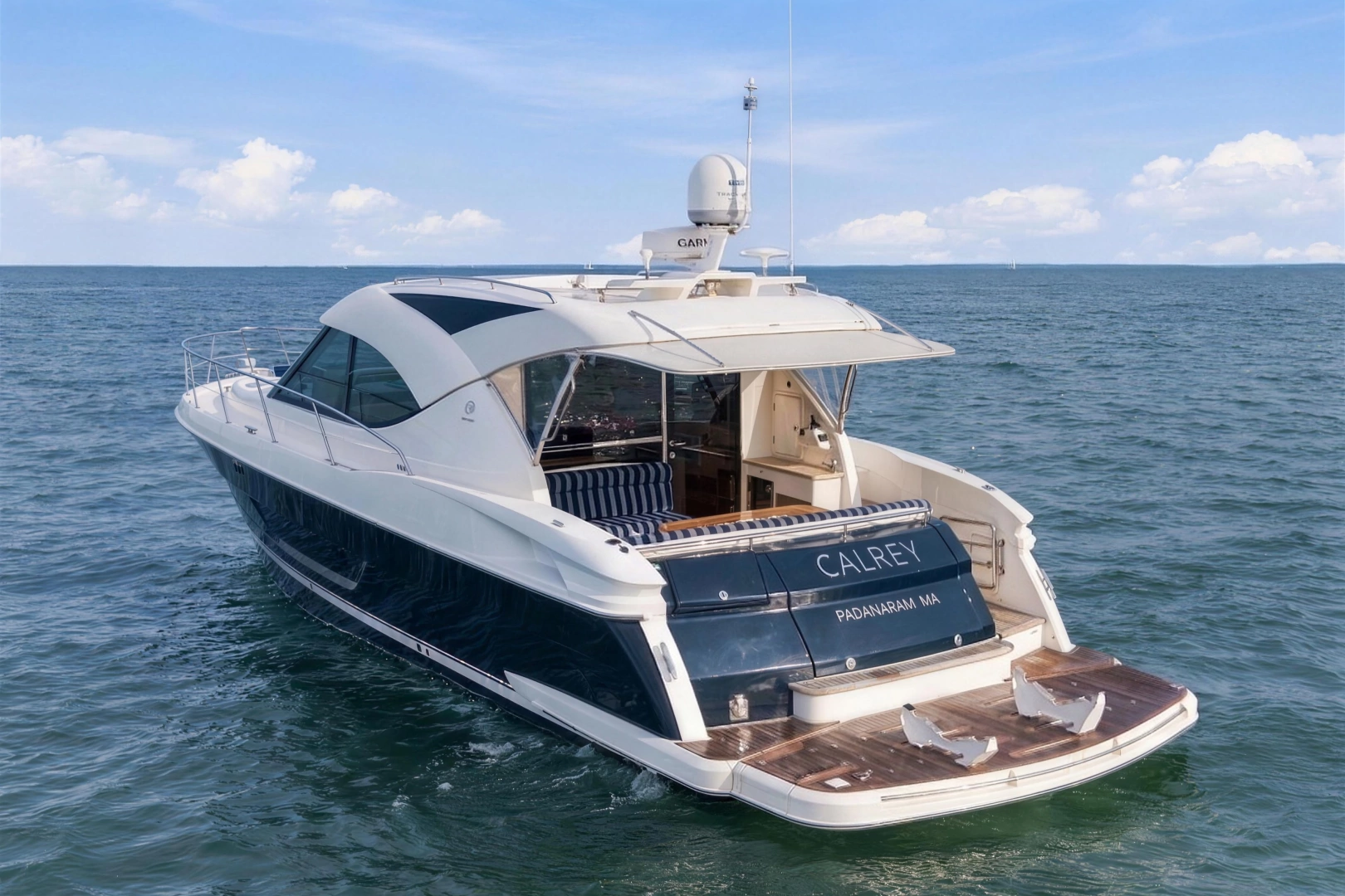 Riviera 4400 Sport Yacht Yacht For Sale
