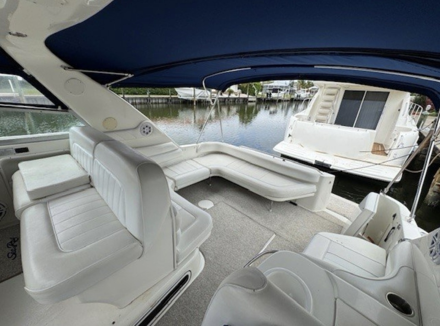 37ft Sea Ray Yacht For Sale