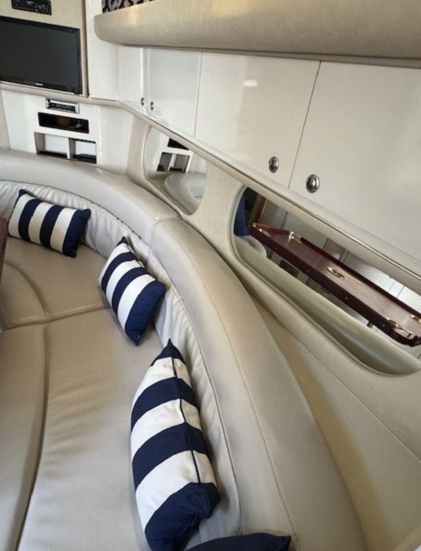 1995 Sea Ray 370 Sundancer
