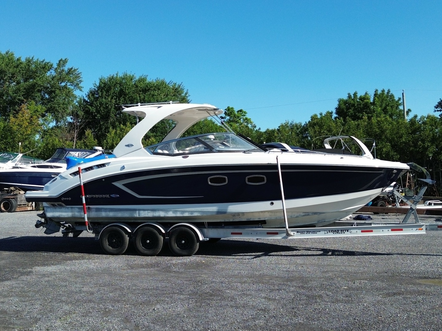 2012 Chaparral 327 SSX — photograph 2
