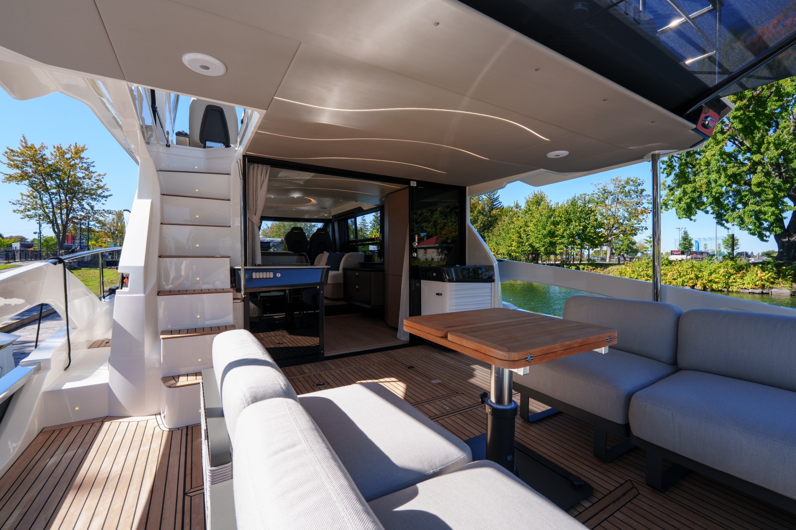 52ft Absolute Yacht For Sale