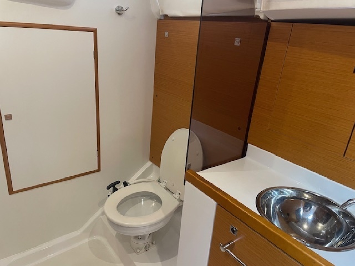 2017 Jeanneau 389