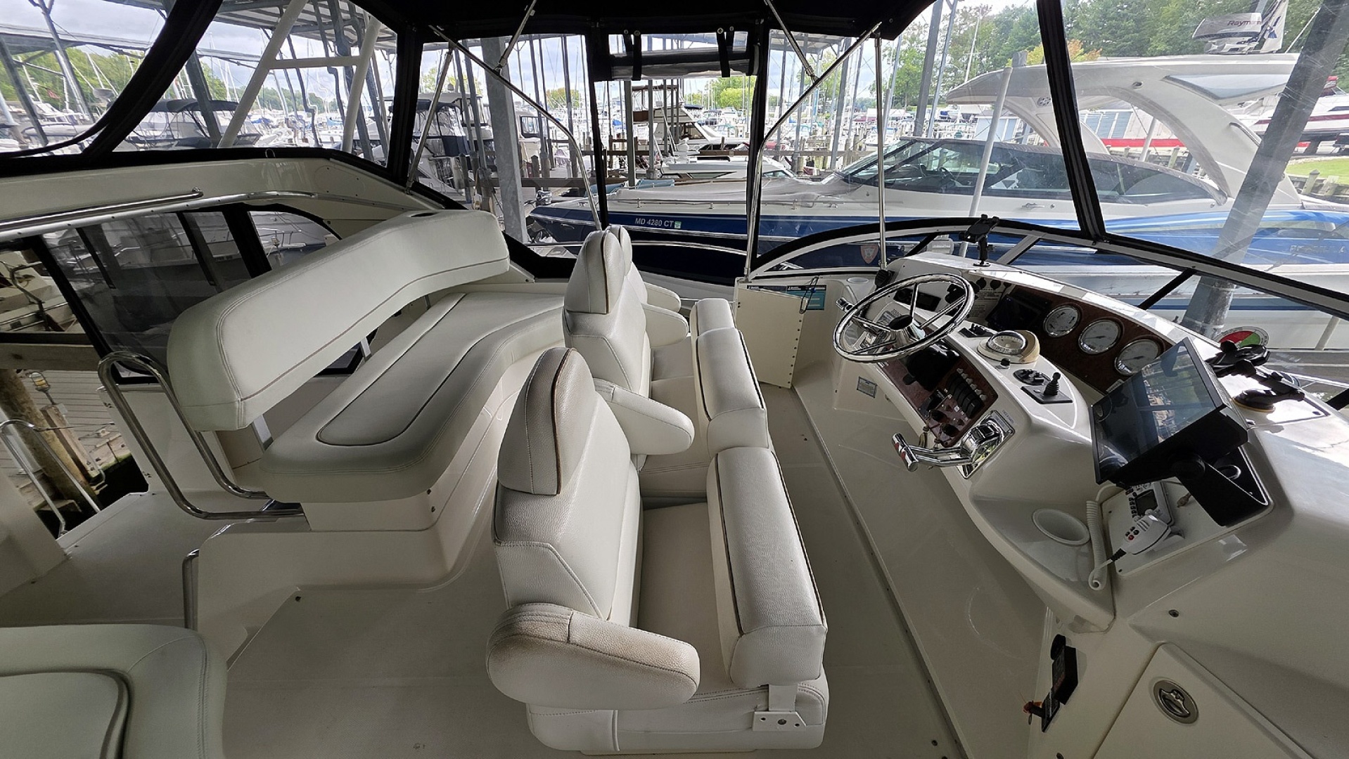 Lit l Dutchmen 39ft Silverton Yacht For Sale Lit l Dutchmen 39ft Silverton Yacht For Sale