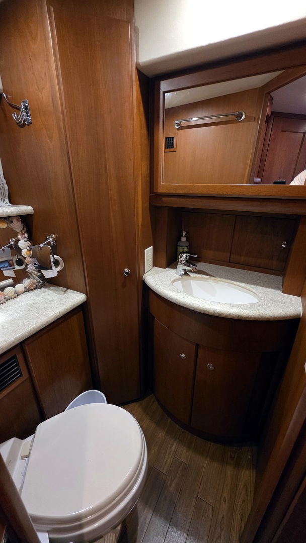 Lit l Dutchmen 39ft Silverton Yacht For Sale Lit l Dutchmen 39ft Silverton Yacht For Sale