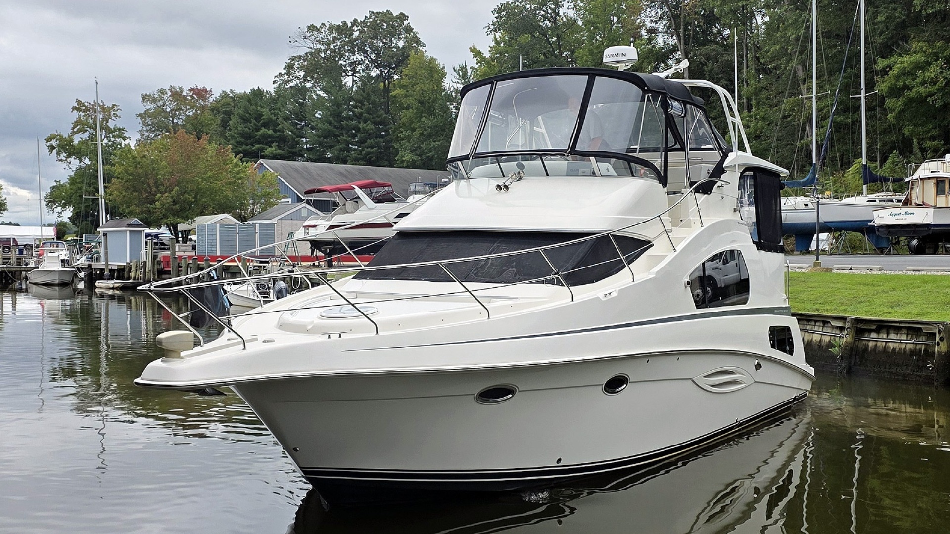 Lit l Dutchmen 39ft Silverton Yacht For Sale Lit l Dutchmen 39ft Silverton Yacht For Sale
