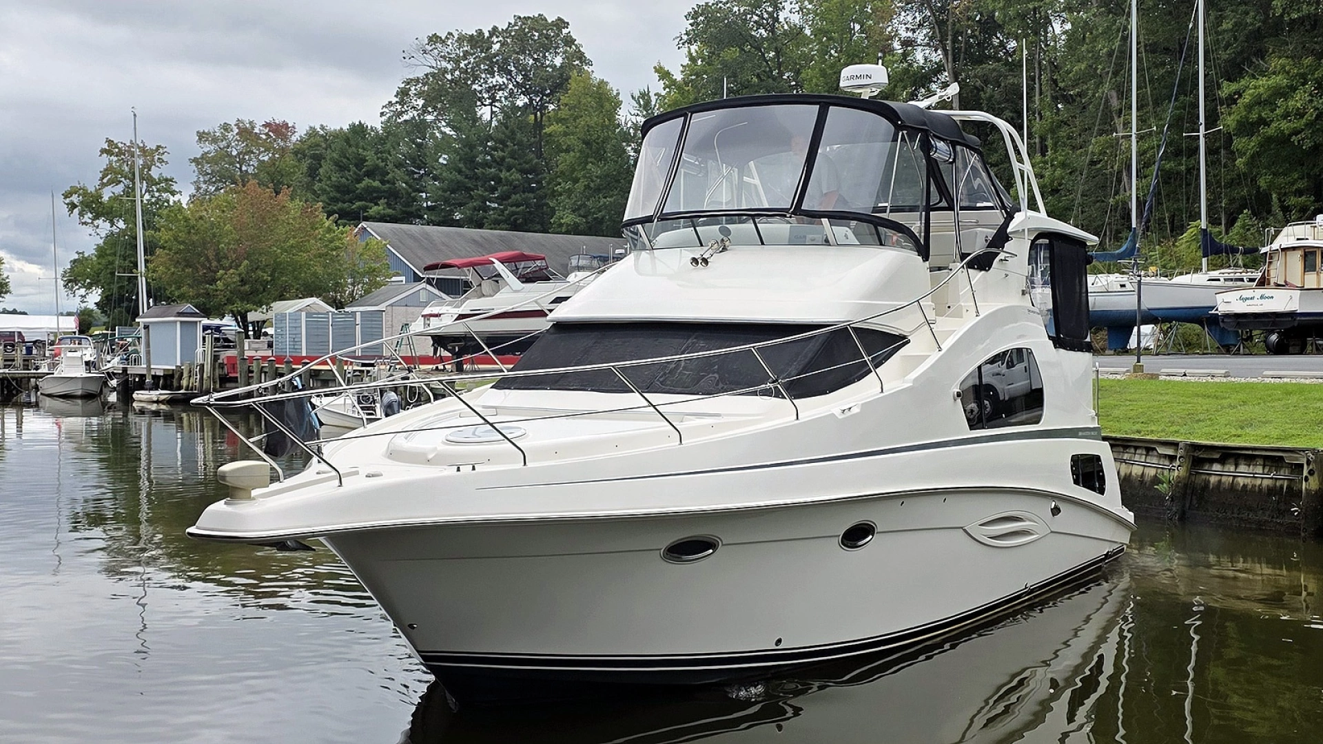 2005 Silverton 39 Motor Yacht, photo 1 of 30