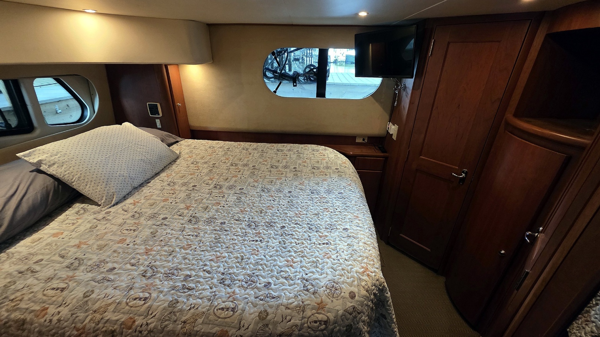 Lit l Dutchmen 39ft Silverton Yacht For Sale Lit l Dutchmen 39ft Silverton Yacht For Sale