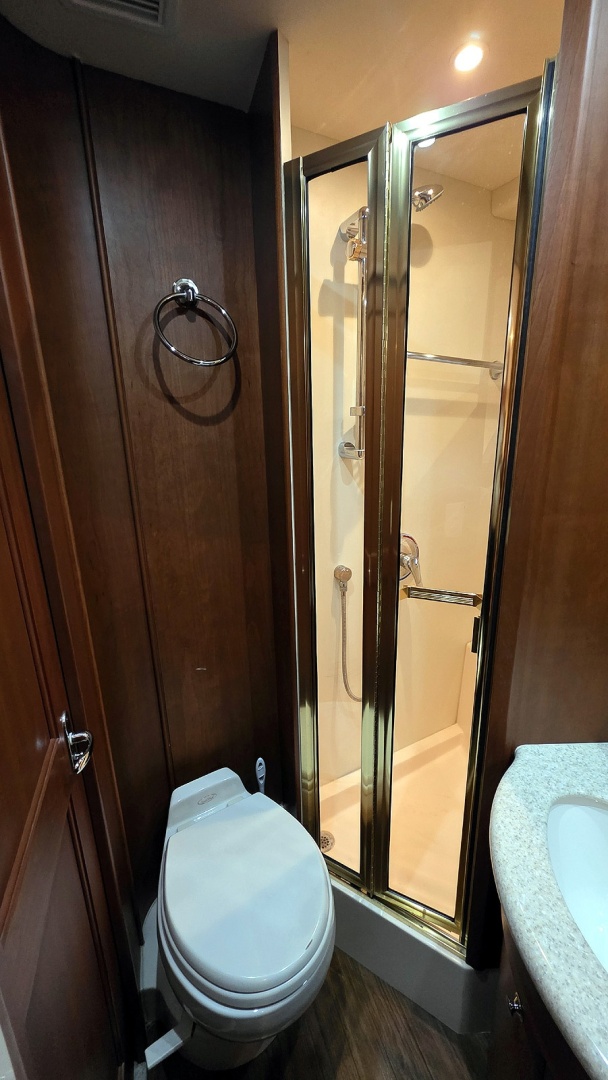 Lit l Dutchmen 39ft Silverton Yacht For Sale Lit l Dutchmen 39ft Silverton Yacht For Sale
