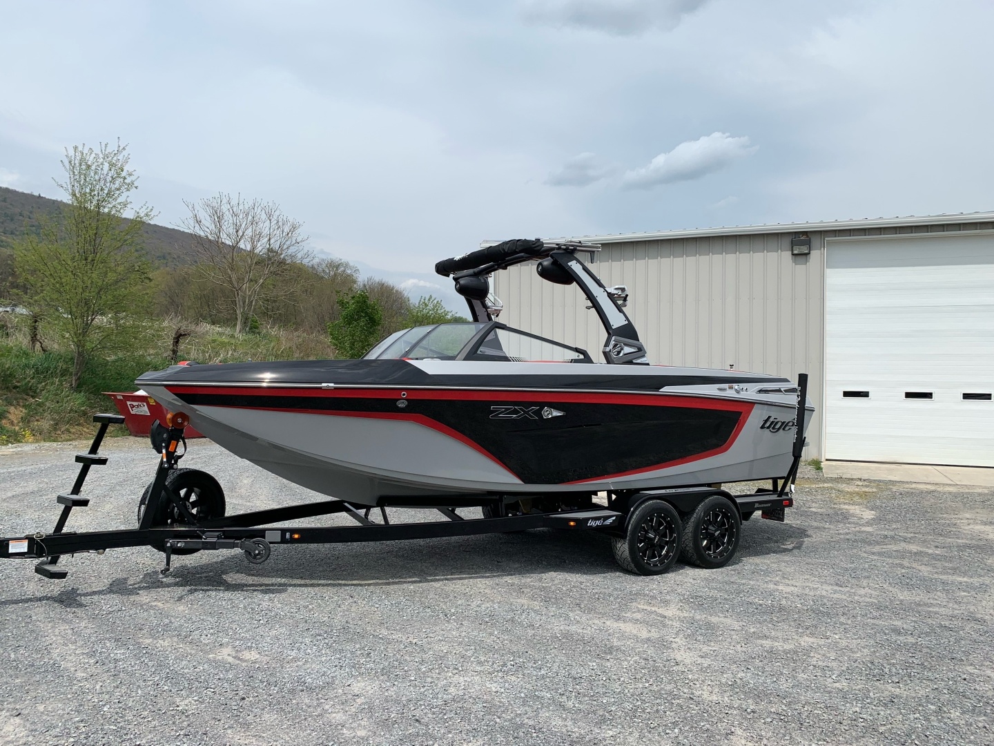 23ft Tige Yacht For Sale