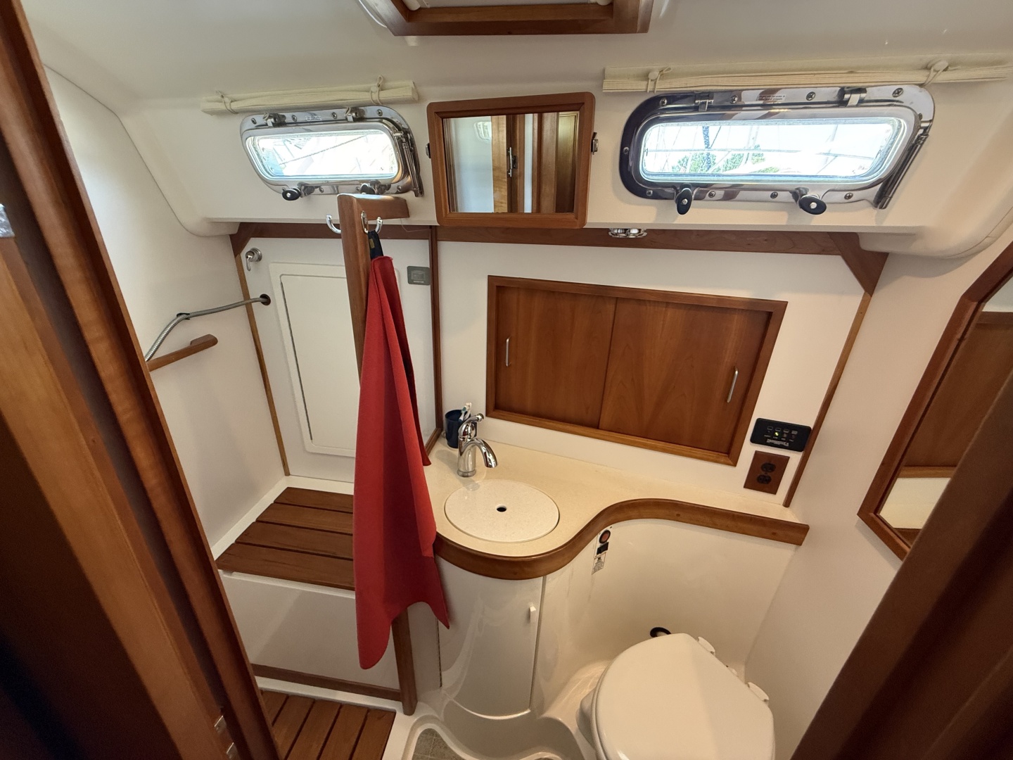 TAYAC 42ft Sabre Yacht For Sale