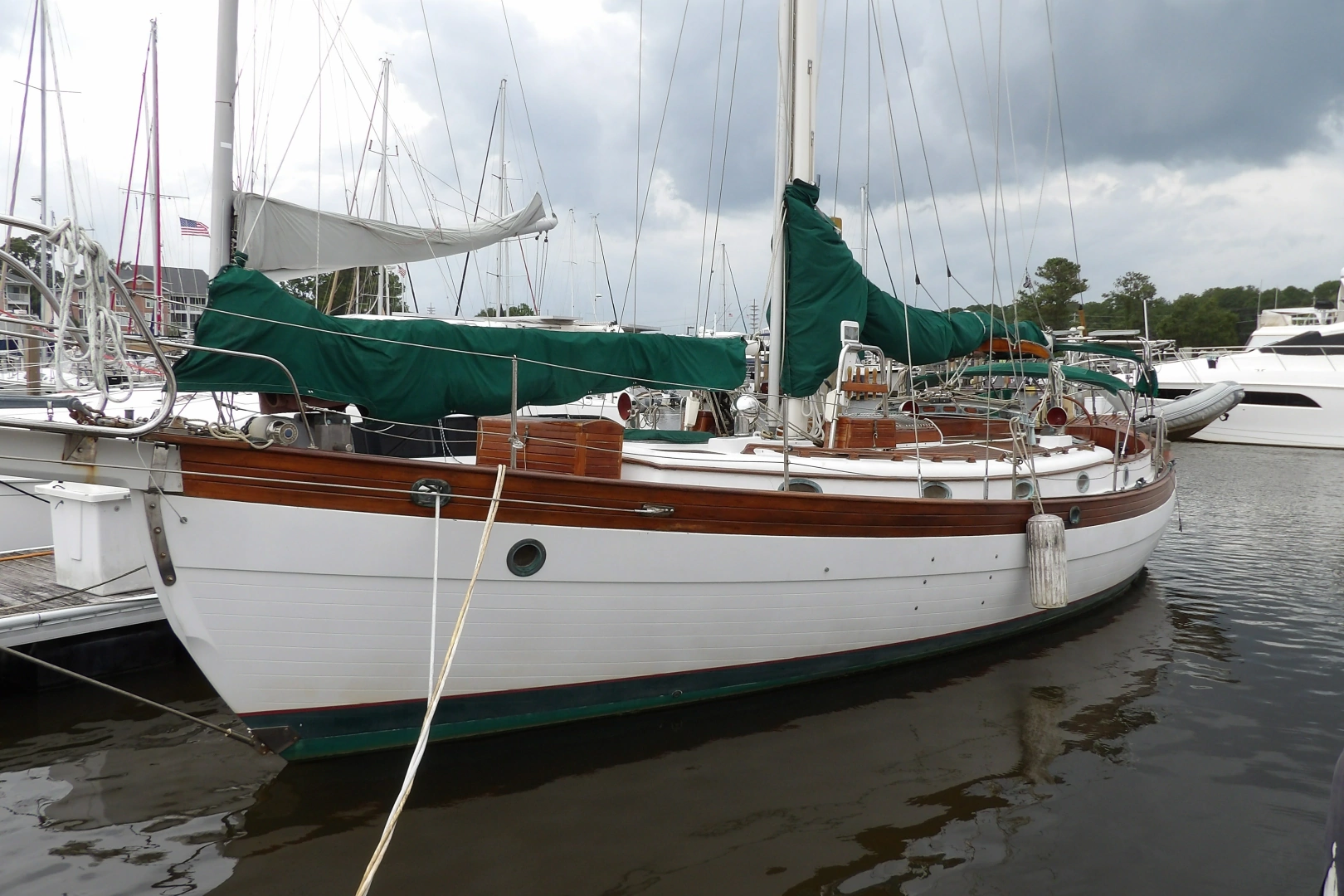 1986 Hans Christian 43 T, photo 1 of 56