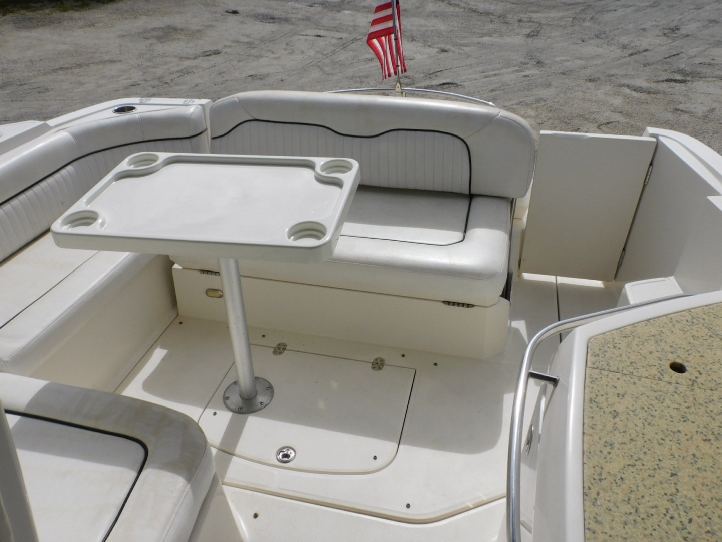 33ft Monterey Yacht For Sale