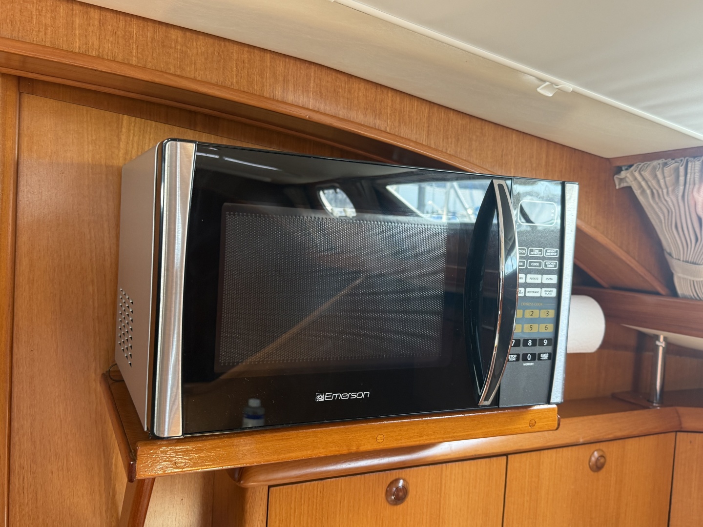 52ft Jeanneau Yacht For Sale