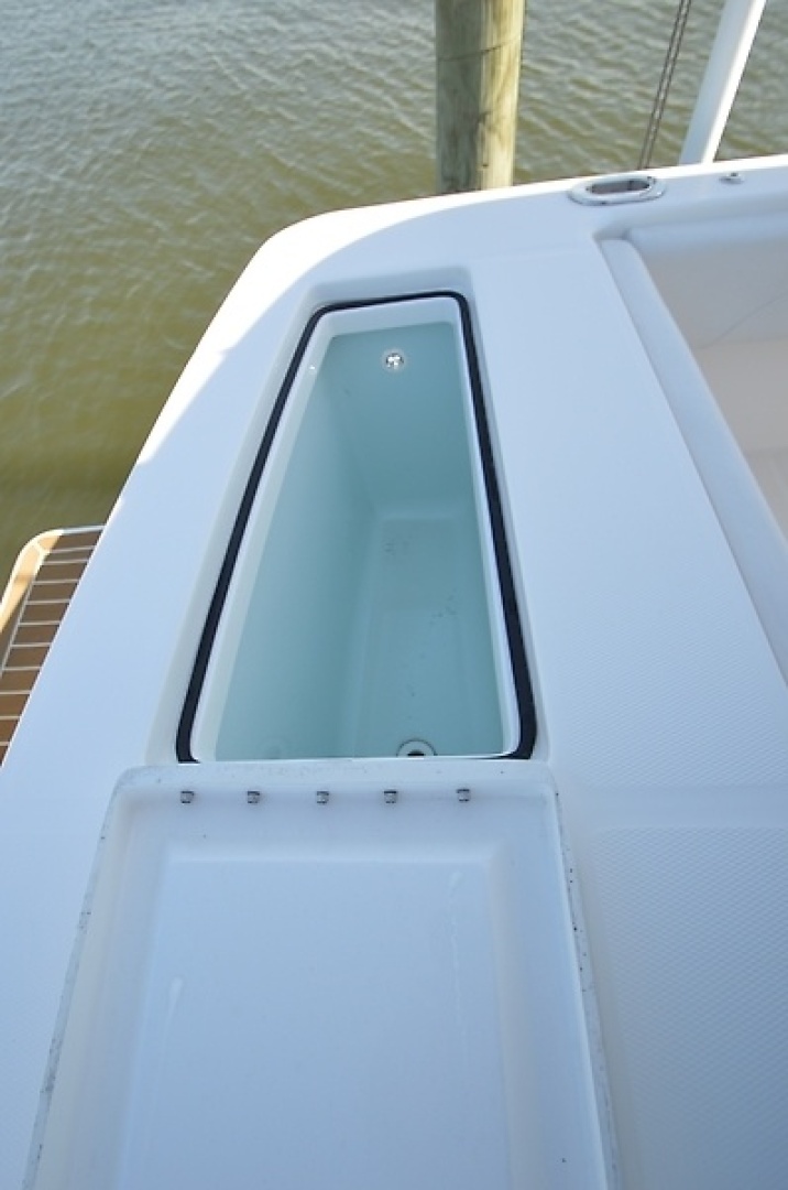28ft Regulator Yacht For Sale