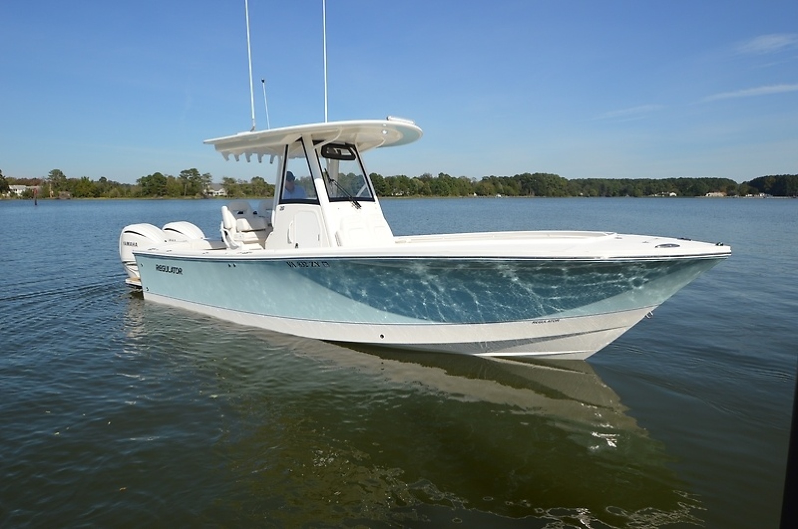 28ft Regulator Yacht For Sale