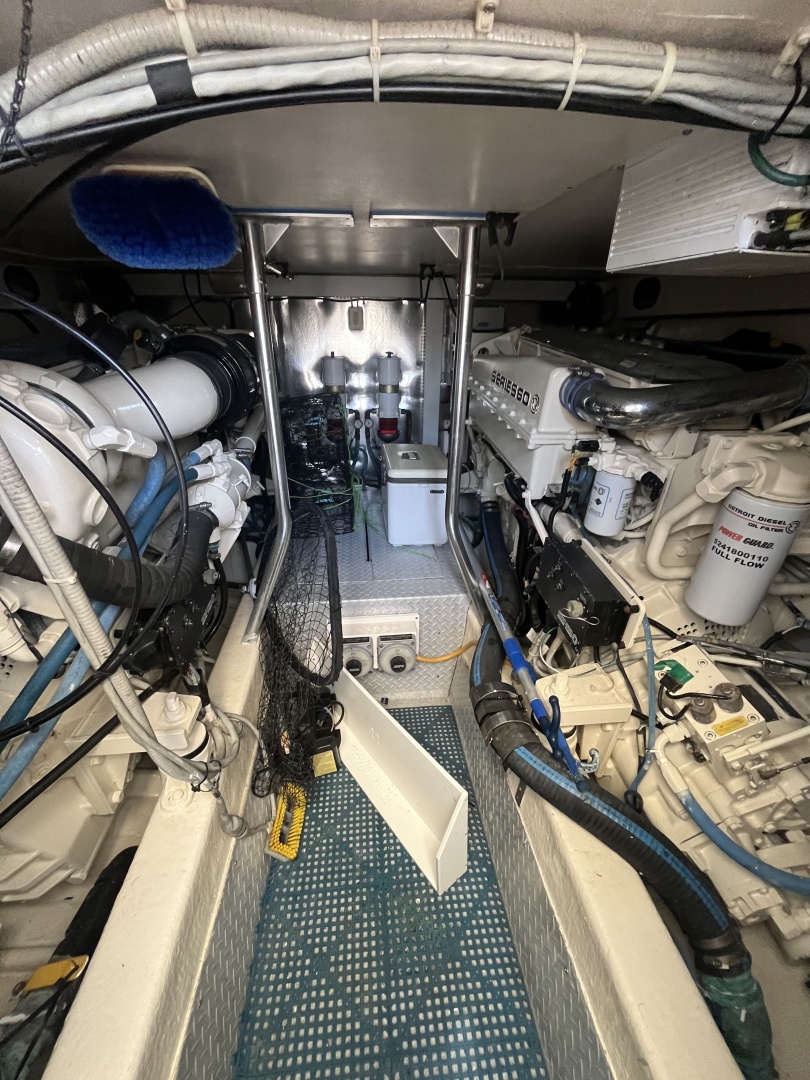 2004 Ocean Yachts 52 Super Sport