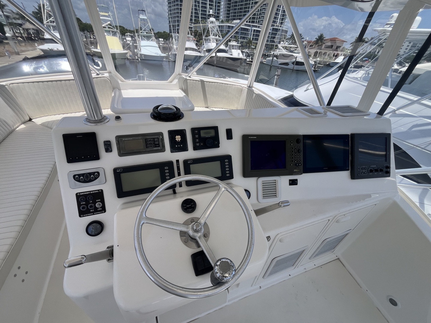 52ft Ocean Yachts Yacht For Sale