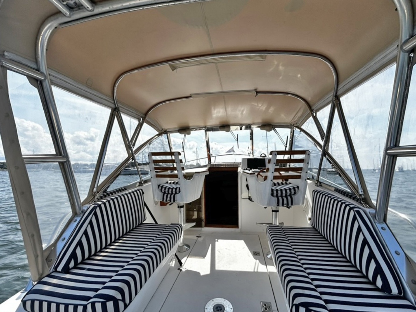 VALHALLA 28ft Legacy Yachts Yacht For Sale