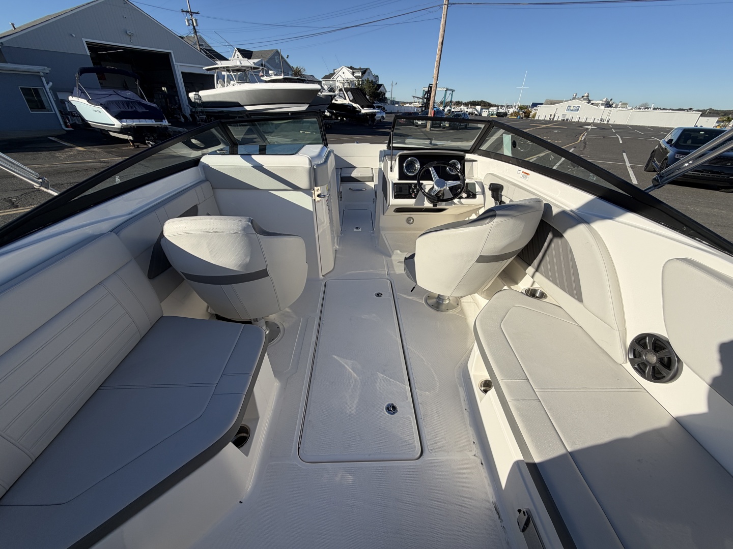 23ft Sea Ray Yacht For Sale