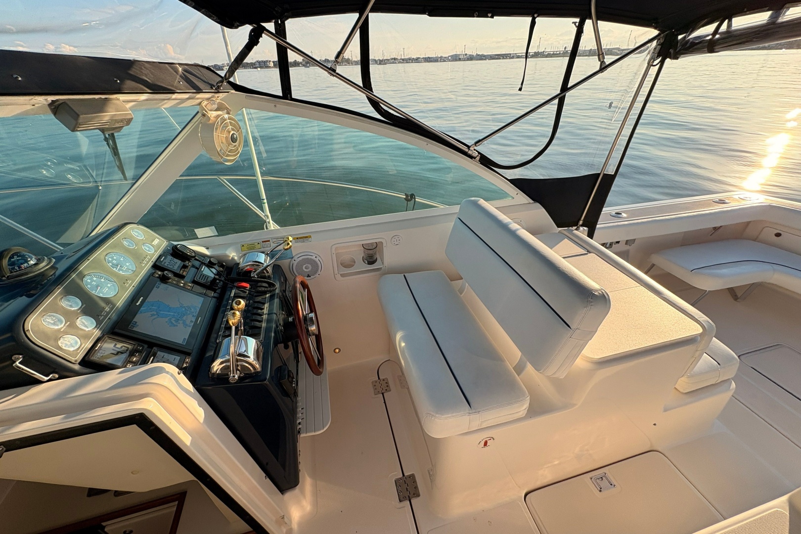 2003 Tiara Yachts 2900 Coronet
