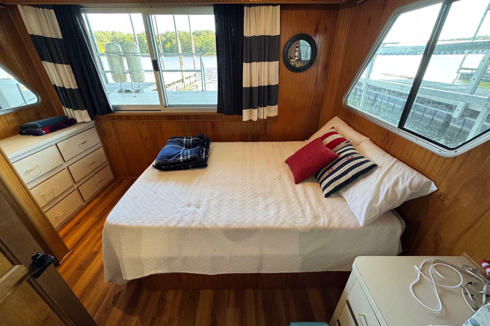 1993 Gibson 44 CABIN YACHT