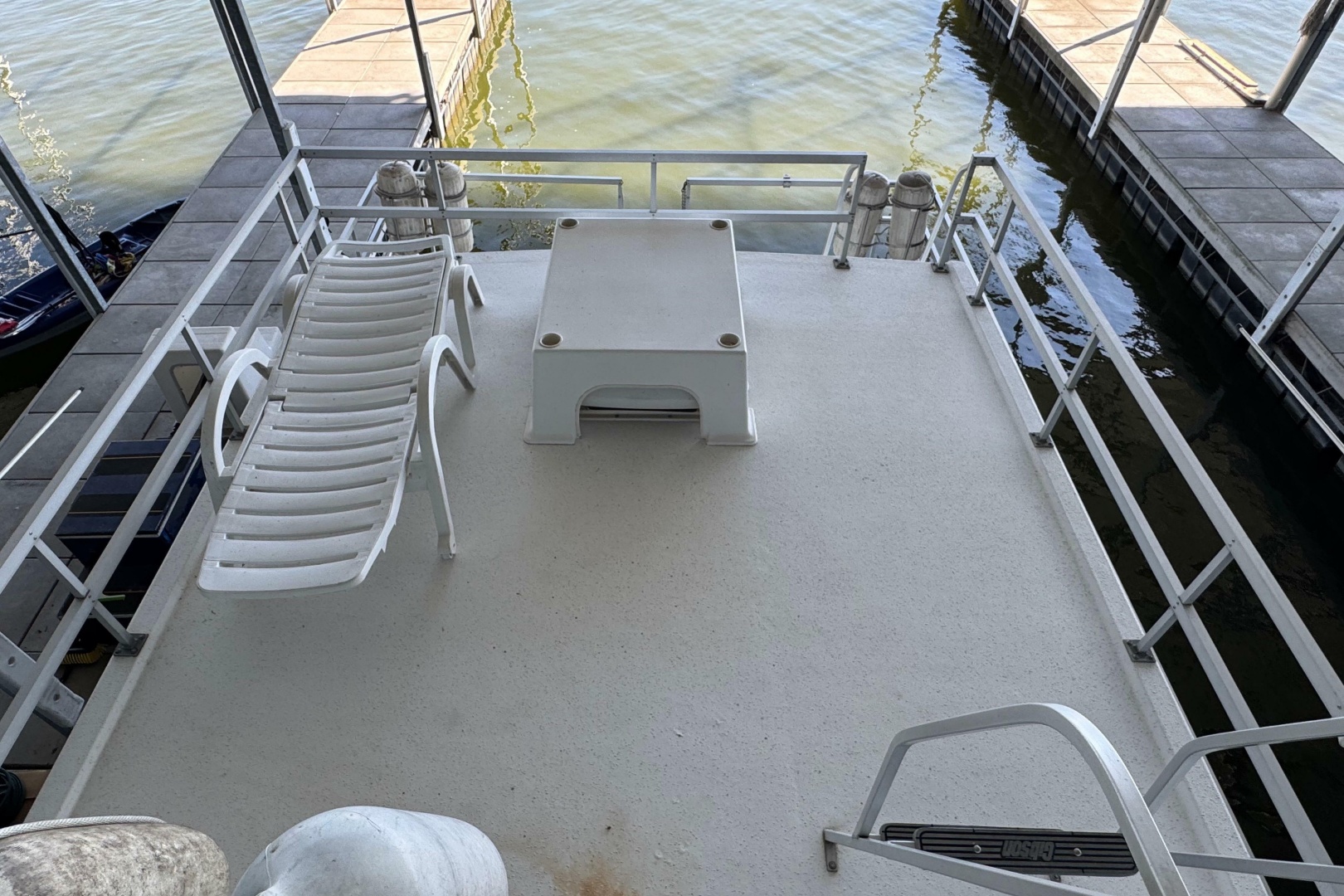 ANCHOR MANAGEMENT 44ft Gibson Yacht For Sale ANCHOR MANAGEMENT 44ft Gibson Yacht For Sale