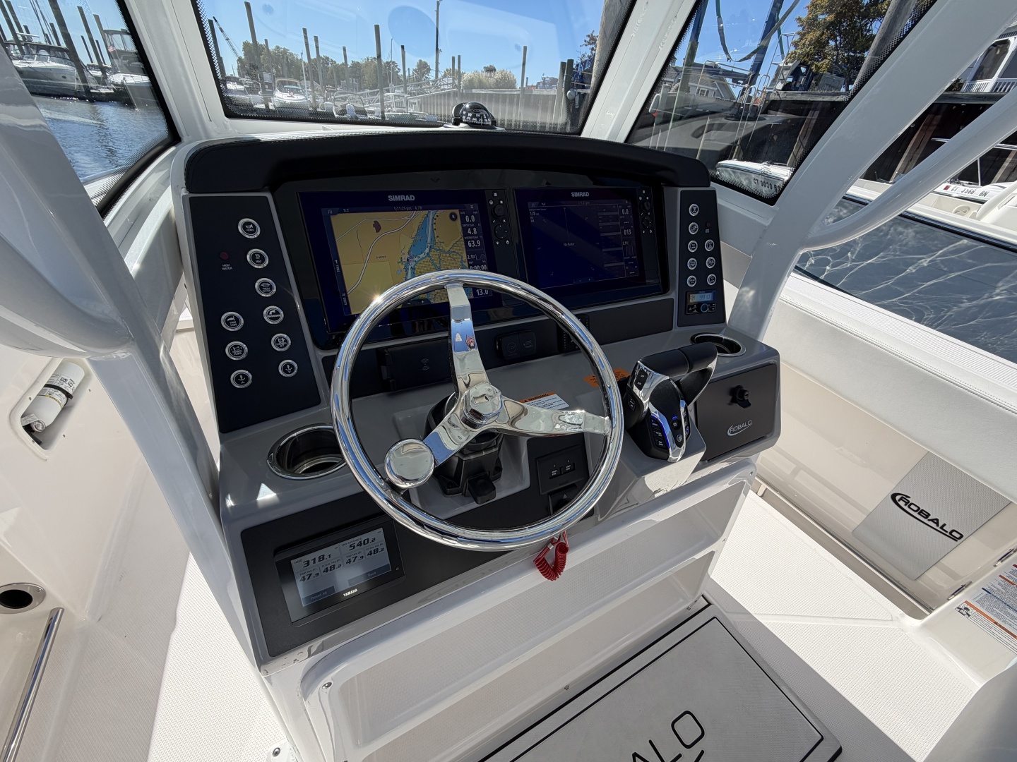 25ft Robalo Yacht For Sale