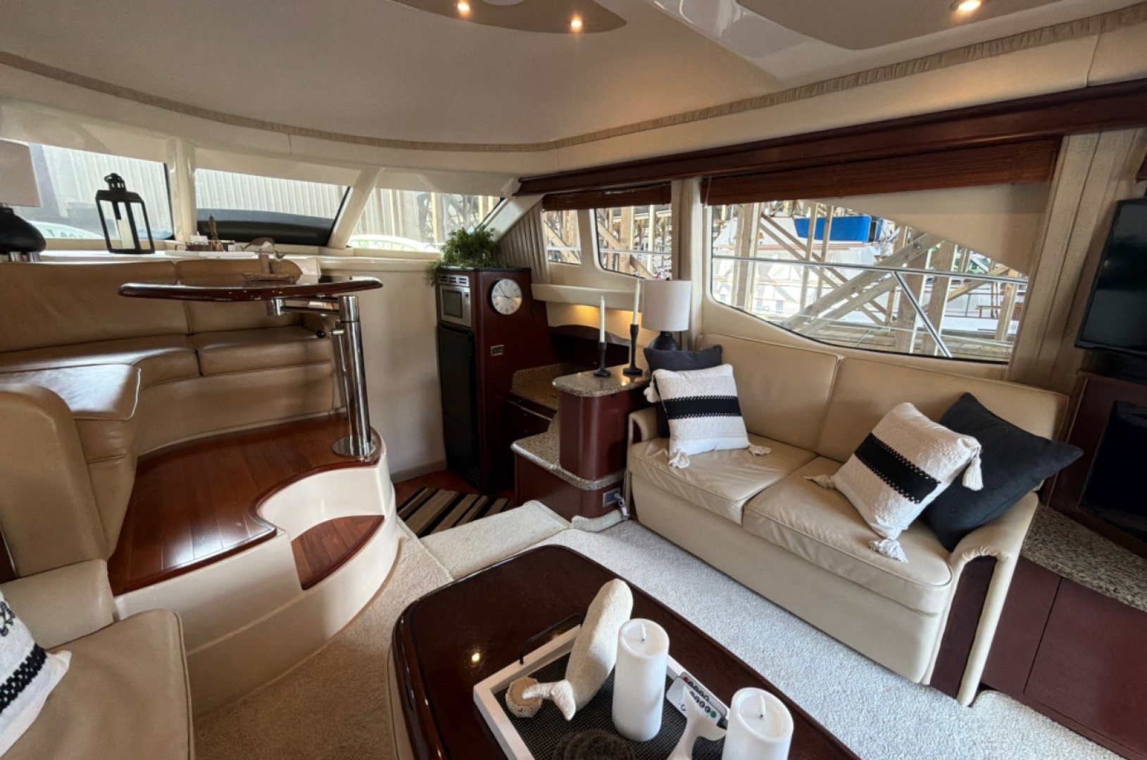 Barefoot Bliss 45ft Sea Ray Yacht For Sale