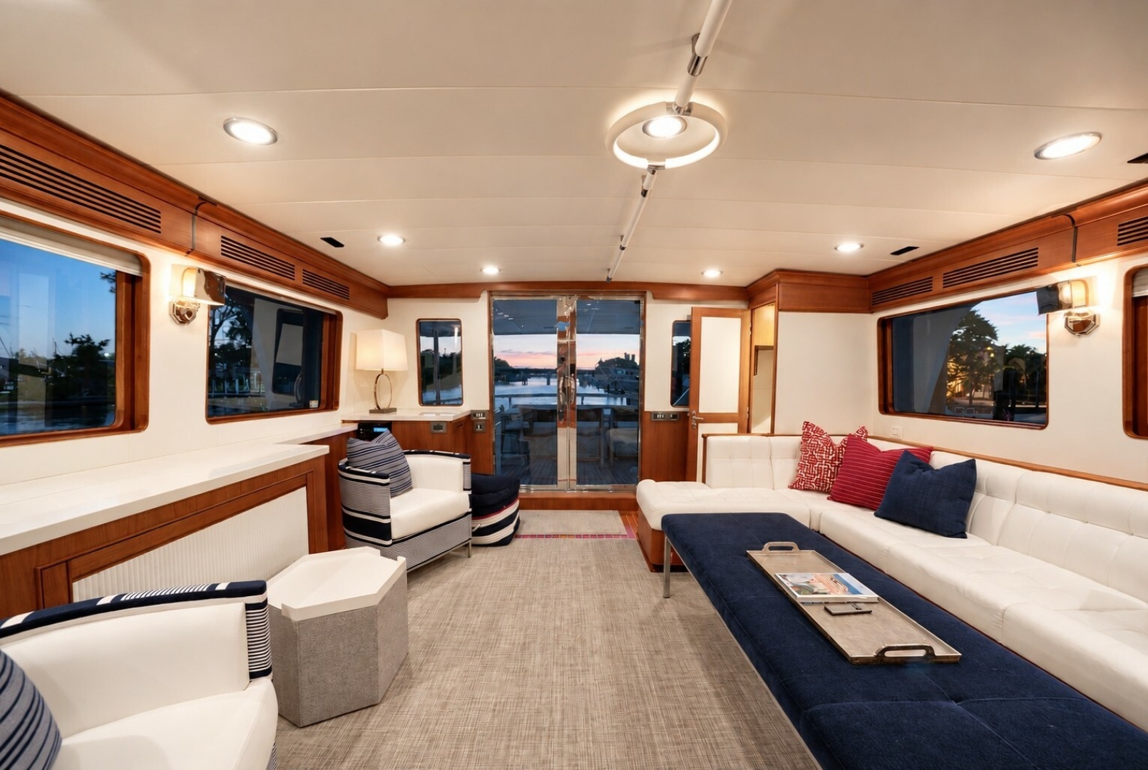 2017 Marlow Explorer 80E-CB
