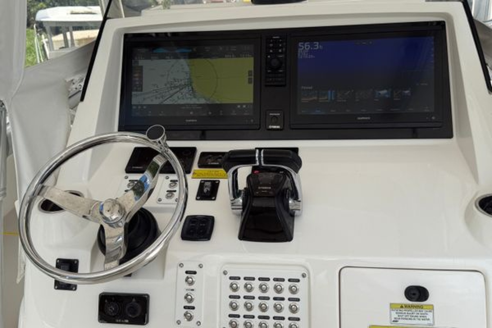 2014 Intrepid 327