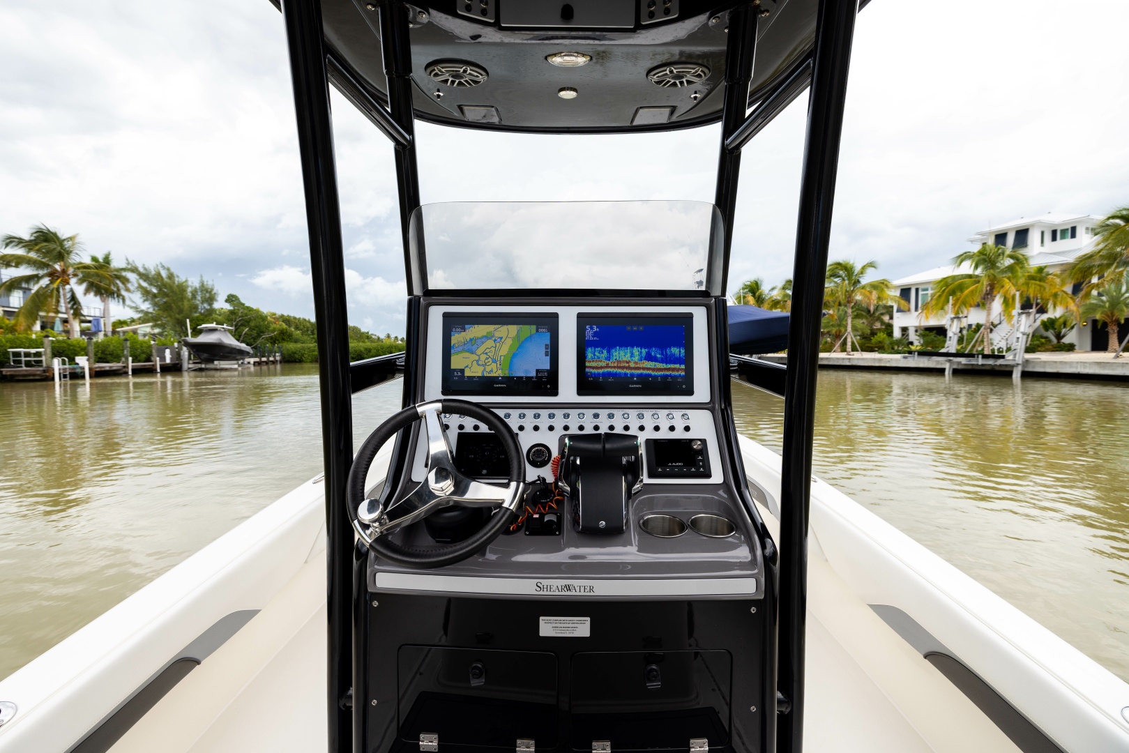 27ft ShearWater Yacht For Sale