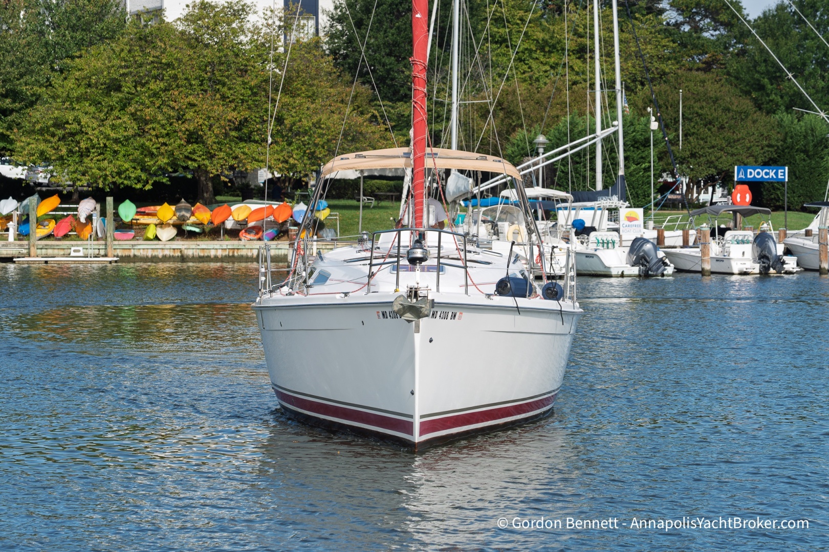 2005 Hunter 38 — photograph 3