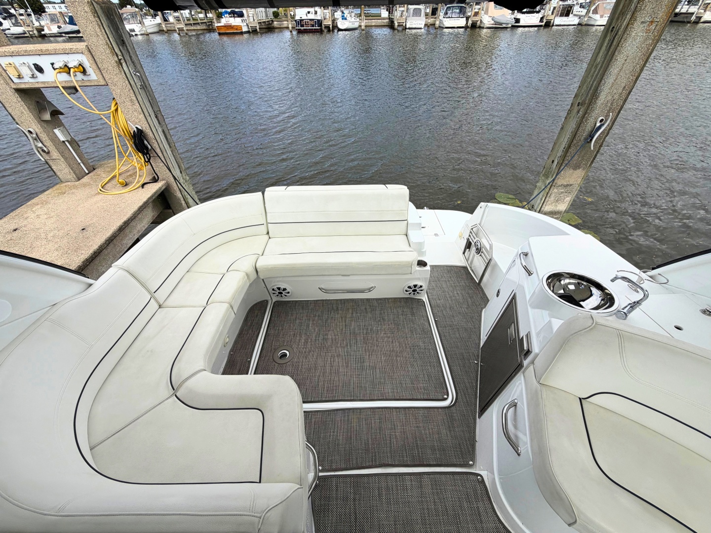 Margaret Mae 35ft Cruisers Yachts Yacht For Sale