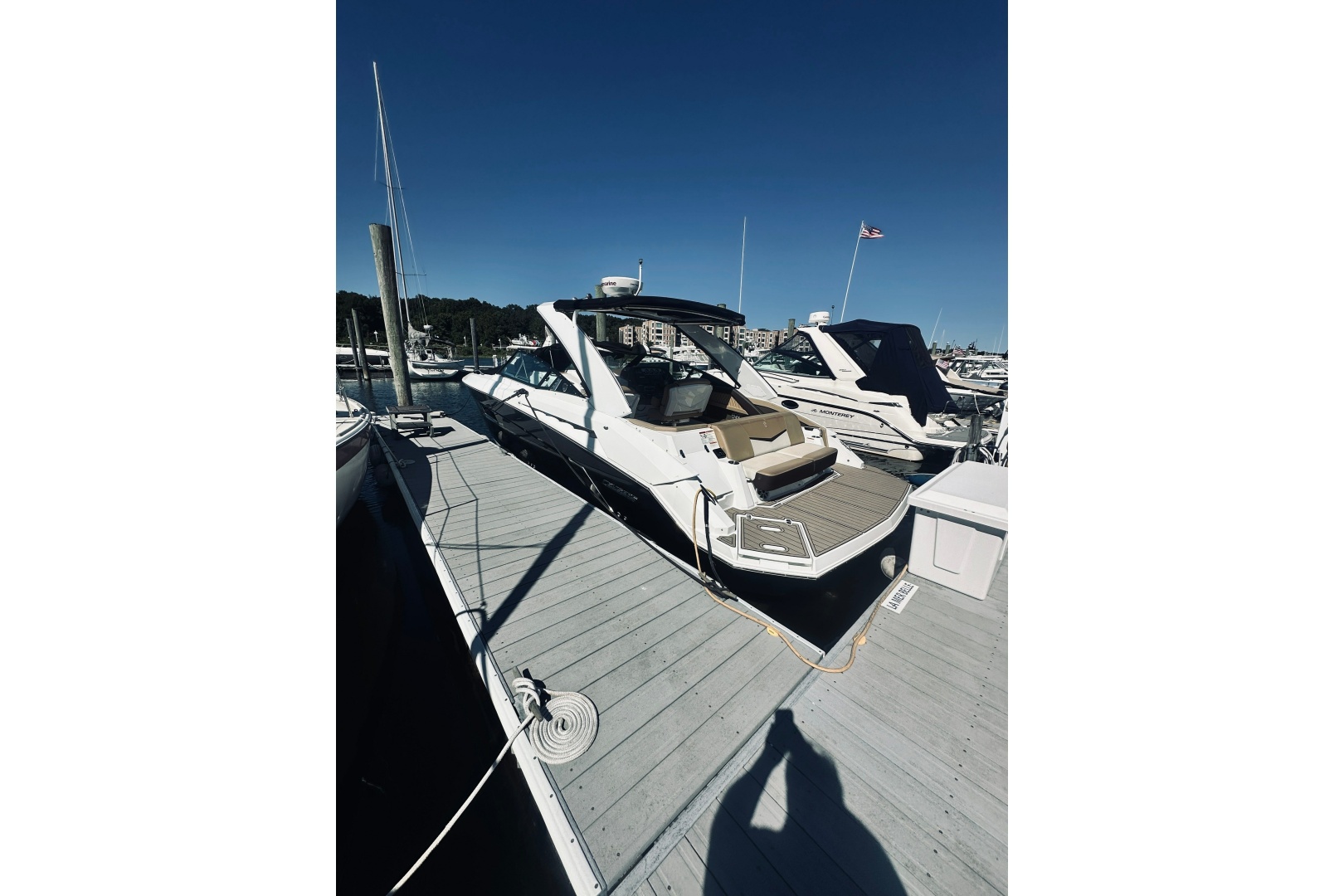 Cruisers 32ft Cruisers Sport Series Yacht For Sale