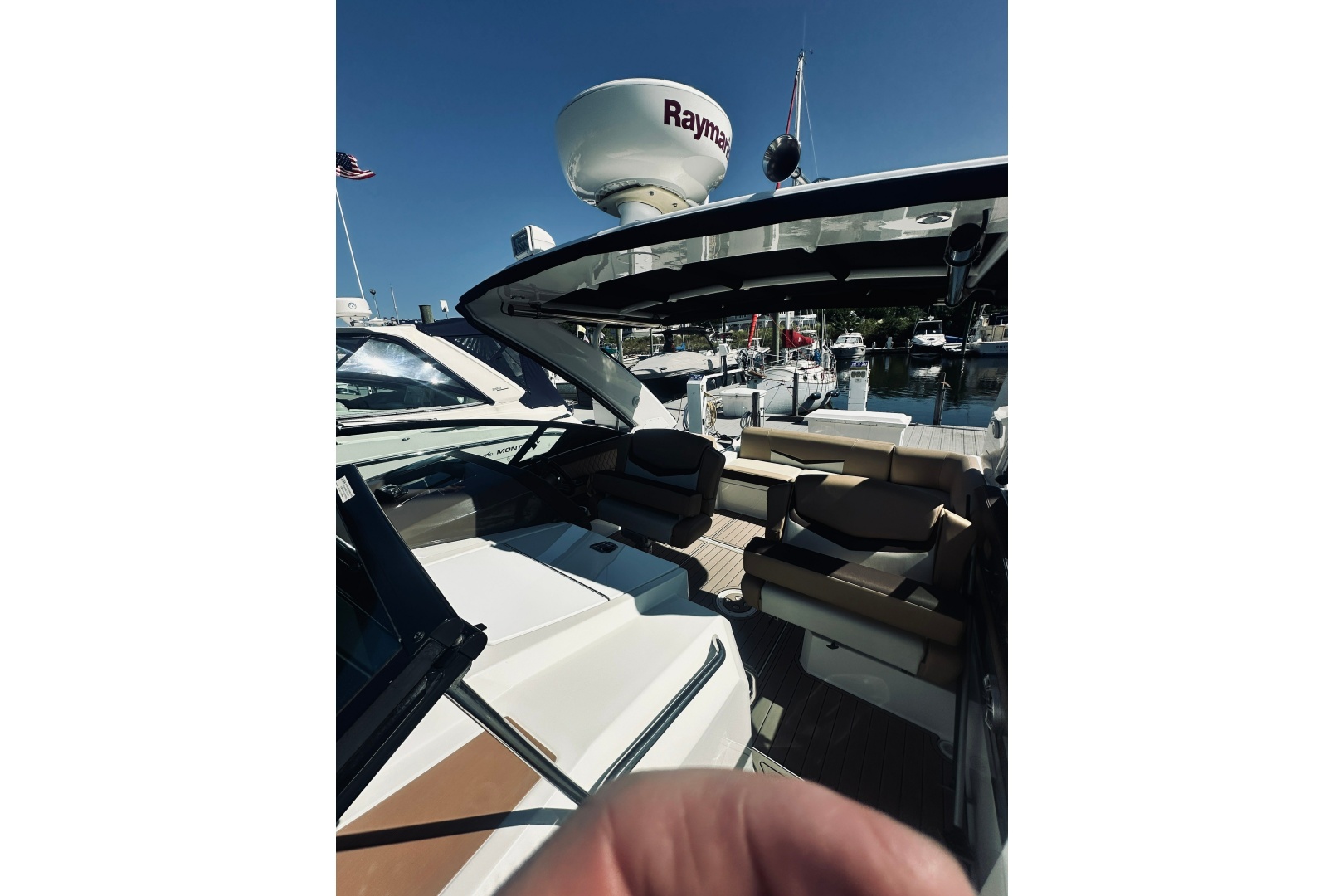 Cruisers 32ft Cruisers Sport Series Yacht For Sale