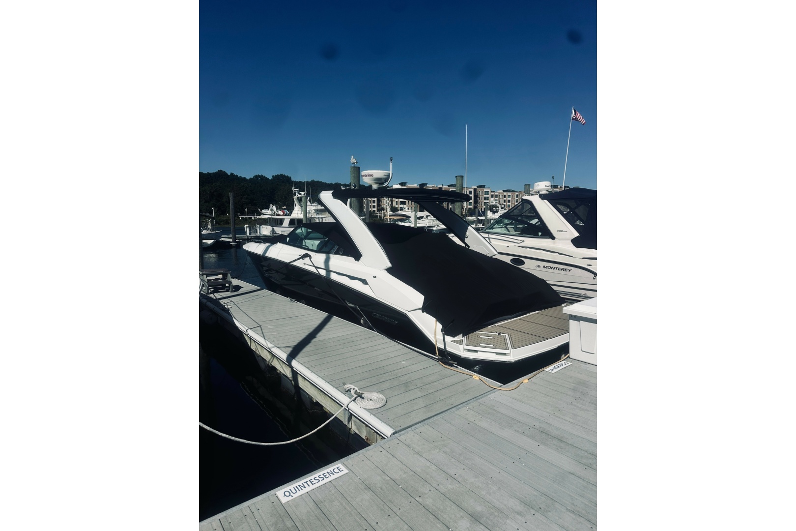 2015 Cruisers Sport Series 328 Bow Rider