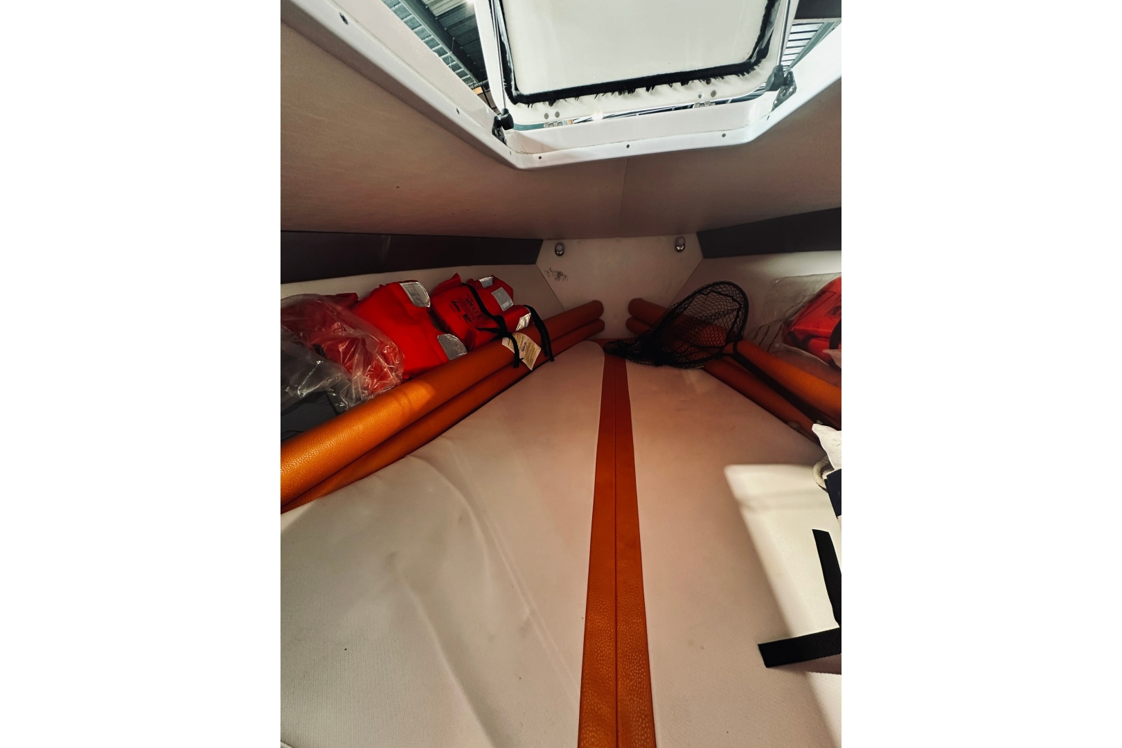 33ft Donzi Yacht For Sale 33ft Donzi Yacht For Sale