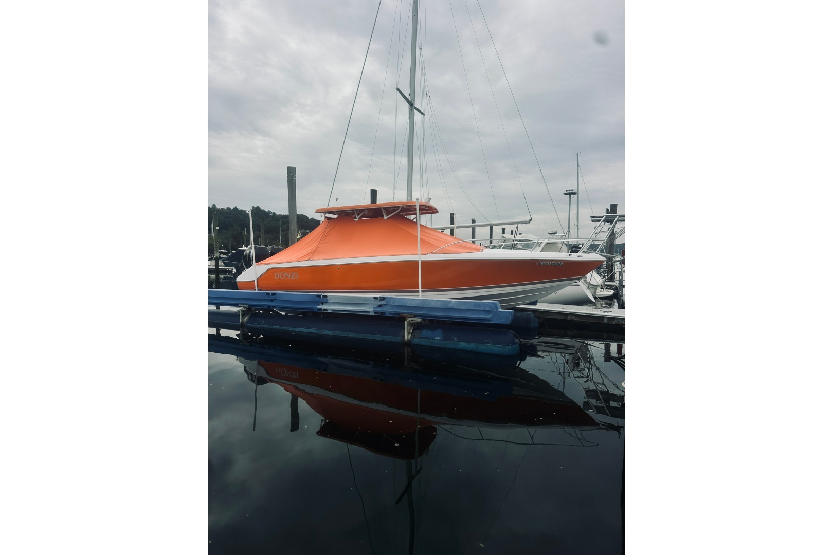 33ft Donzi Yacht For Sale 33ft Donzi Yacht For Sale