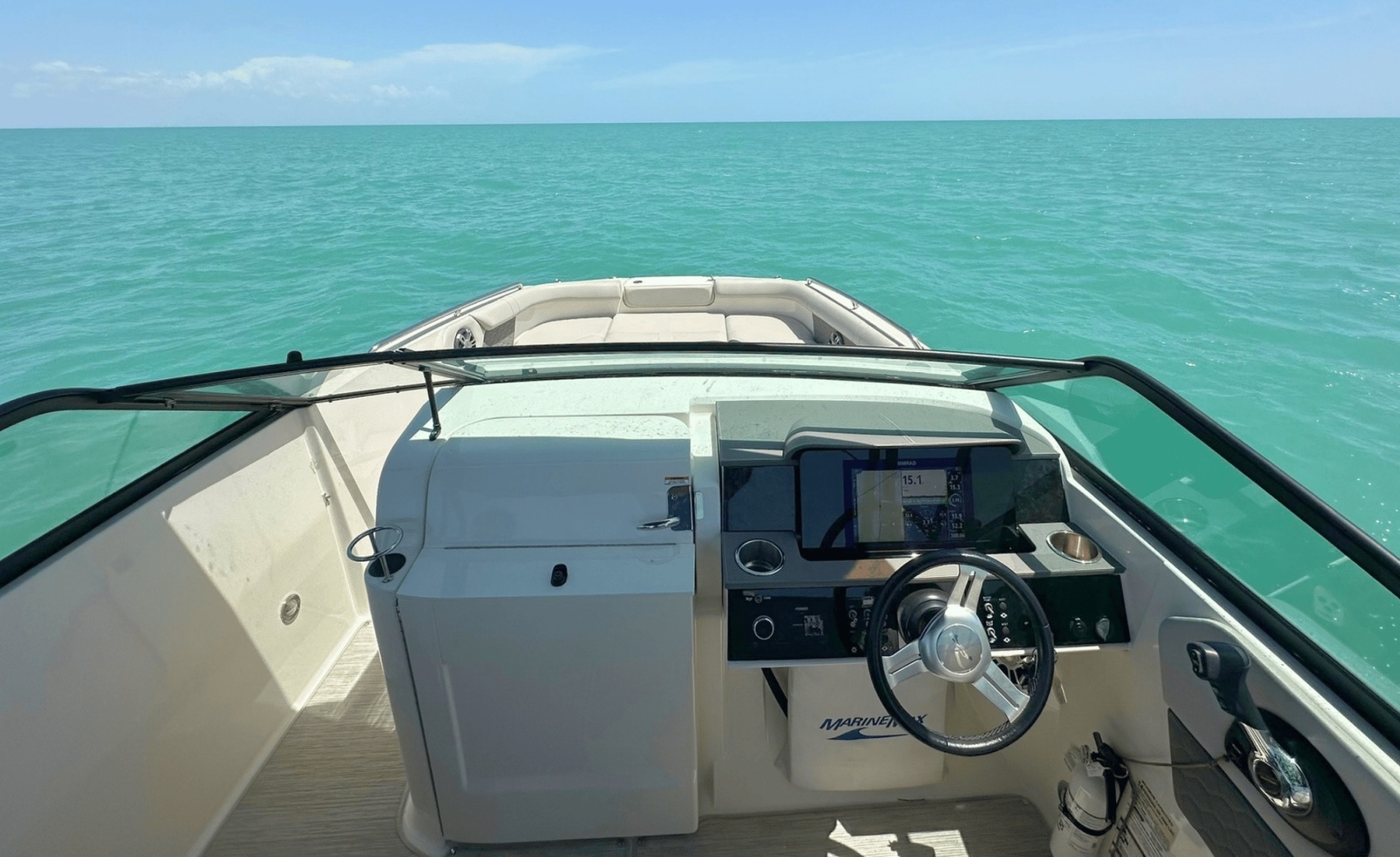 25ft Sea Ray Yacht For Sale